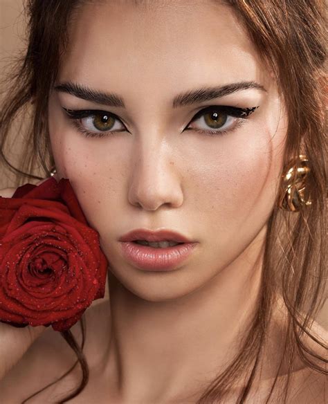 Sophie xdt [irtr] : r/BeautifulFemales