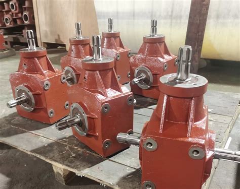 agricultural transmission gearbox    reverse shuttle