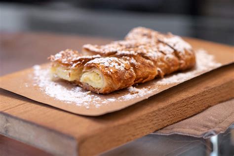 Explore the hidden food gems of Athens - Delicious Athens