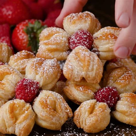 raspberry puff pastry tart grospan
