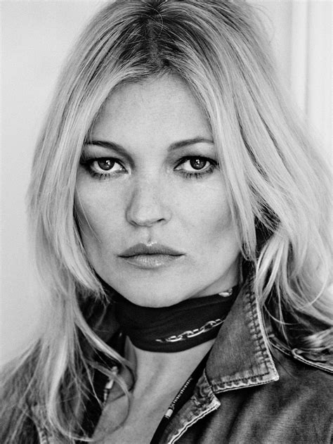 Kate Moss En Entier