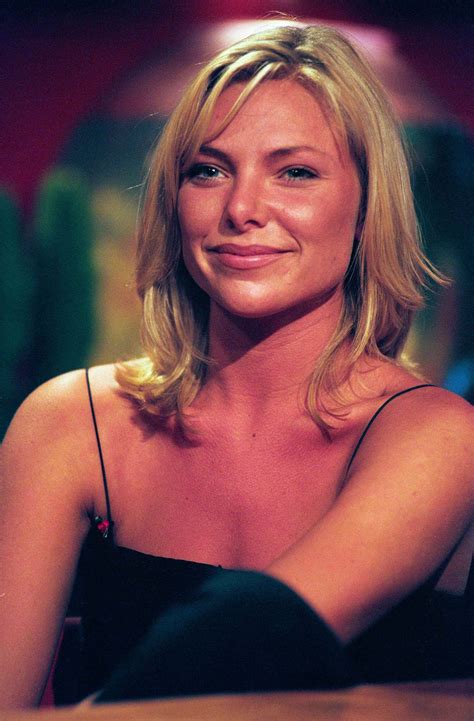 Poze Samantha Womack - Actor - Poza 7 din 15 - CineMagia.ro