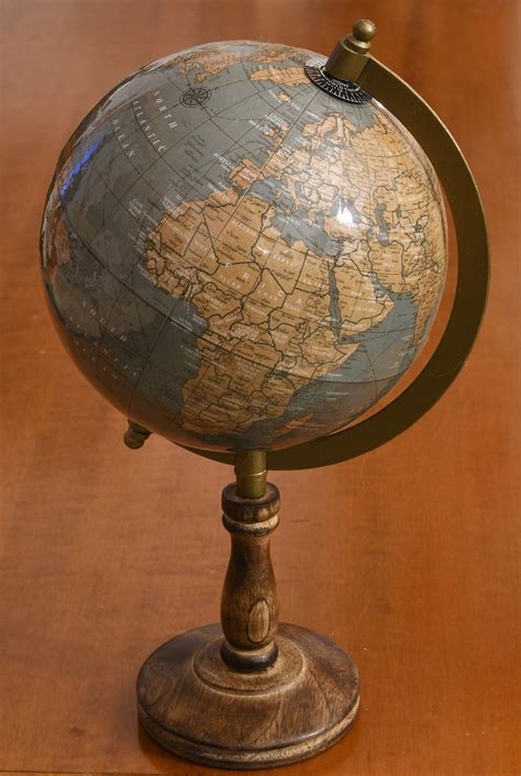 world globe map   photo  pixabay
