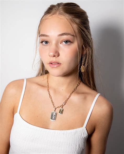 Jasmine Hendriks 09/06/2022 • CelebMafia