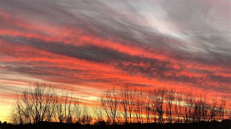 Very decent weather for Omaha recently and awesome sunsets... : r/Omaha