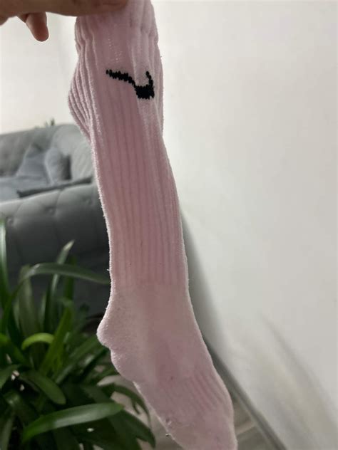 socken bei wäsche pink geworden was tun? (Kleidung, Hygiene, Waschmaschine)