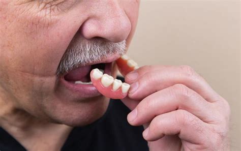 Sonhar Tirando O Dente - Sonhar Arrancando o Próprio Dente Com a Mão: 9 Significados - Luz dos Anjos