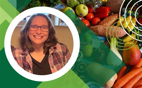 Volunteer Spotlight: Lou - Help at Your Door