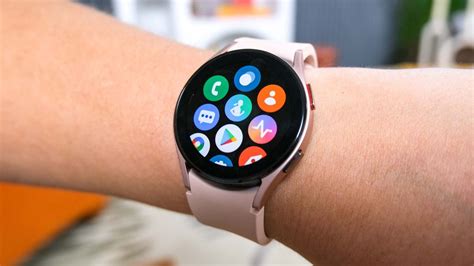 Samsung Galaxy Watch 4 vs. Galaxy Watch Active 2: What are the ...