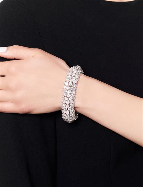 Diamond Bracelet | 海瑞溫斯頓 | 鑽石手鏈 | Magnificent Jewels | | Sotheby's