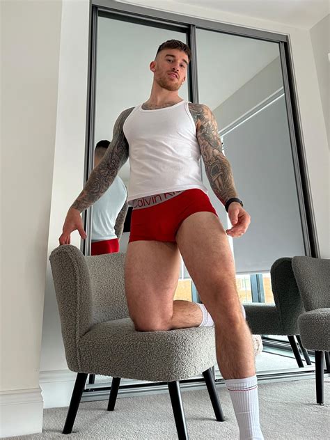 Chris Hatton (@hatts17) • Threads, Say more