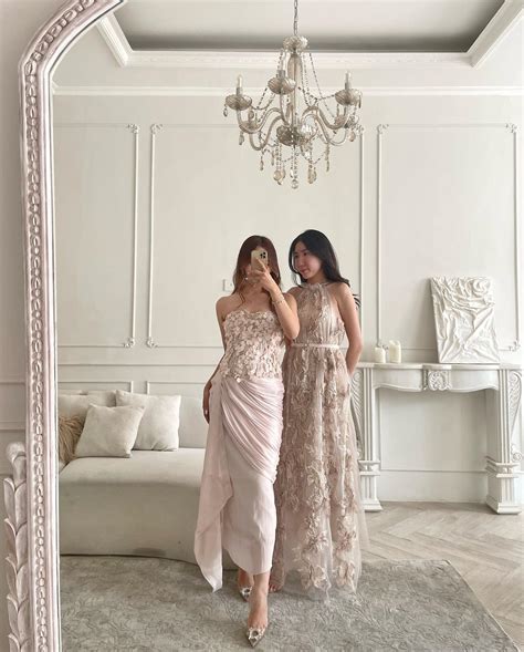 TOUCH UP ATELIER | Step into a world of soft nudes and delicate florals