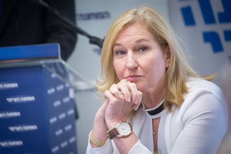 livni  arabs  dont   choose  israel  hamas