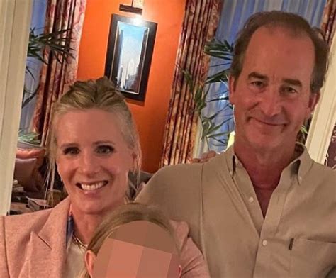 Kristin Cabot: HR Chief Caught Cuddling Her CEO Boss at Coldplay ...