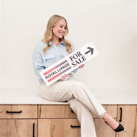 Dakota Major Real Estate Agent | North Bay ON