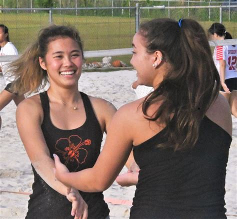 Hallie Wigsten and Tylee Shepherd set bar high in beach volleyball