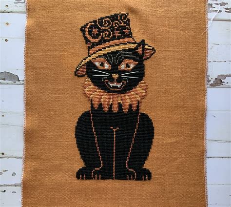 A Sprinkle of Stitches : Halloween Finish and Grand Ideas