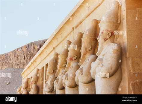 Hatshepsut mummy hi-res stock photography and images - Alamy