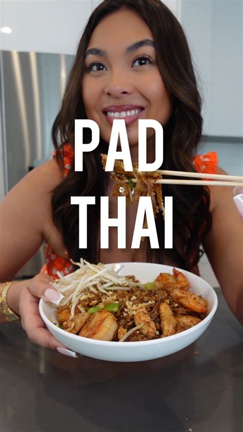 LINDA VO | Let’s make Pad Thai using my new @hexclad Wok! Pad Thai