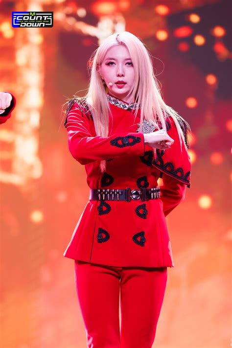 221013 Dreamcatcher Dami 'VISION' at M Countdown | kpopping