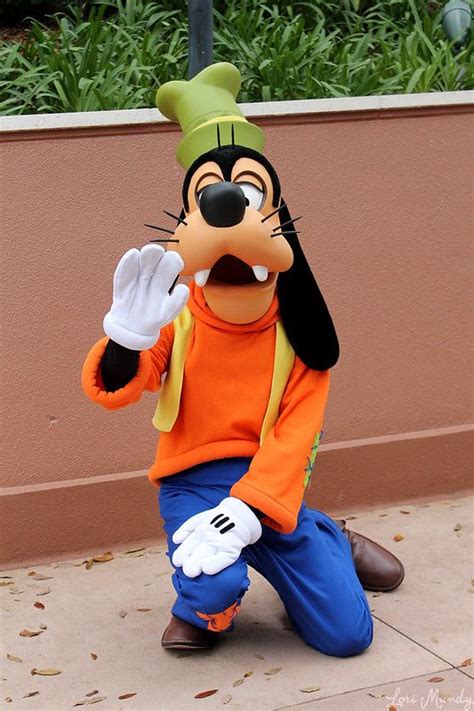 goofy goofy disney goofy walt disney characters