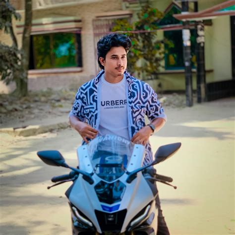 আমি মনে করছি দোয়া করতেছিলো🤲😇 #fypシ゚ #funny #tbt #trendingreels #