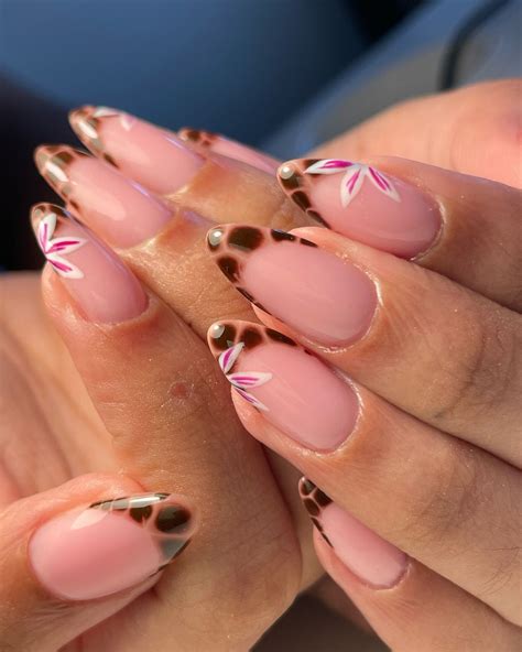 🤎🐊🌸 inspo for your next appointment; New favourite . Service- BIAB