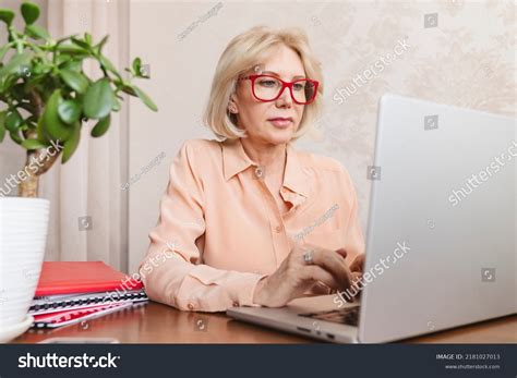 617 55 65 year olds Images, Stock Photos & Vectors | Shutterstock