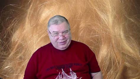 Крис Кремерс и Лисанн Фрон. Лицо на ночном фото - YouTube