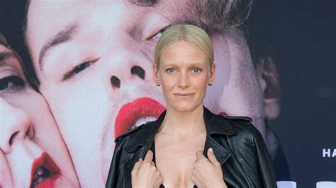 Laura Birn täytti 40: "Näyttelijä vain paranee vanhetessaan" | Apu