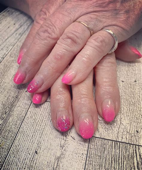 Stylish Glitter Pink Ombre Nails: 27+ Ways To Make A Statement