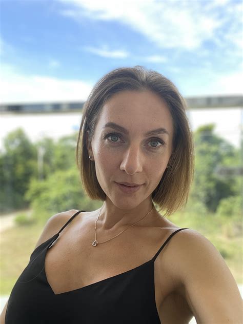 u/Character_Divide_323: 🎀Sexwife Kriss🎀 on Reddxxx | the NSFW Browser