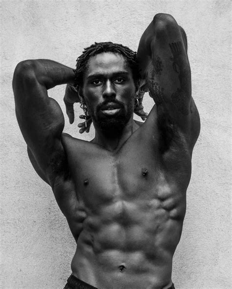 BLACK MENS ARMPITS: Photo