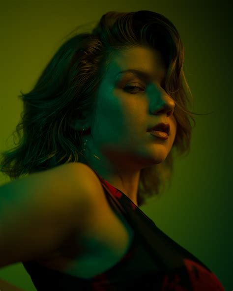 Fotobyryan - Trick or treat? 🎃 . Left: @jadakoi Right: @lisa.mancinerh