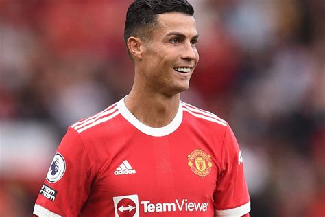 cristiano ronaldo record  appearances uefa champions league hypebeast