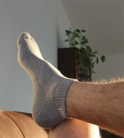 20/ hey im new :3 | Scrolller