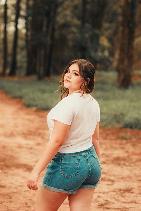White Curvy Women Photos, Download The BEST Free White Curvy Women