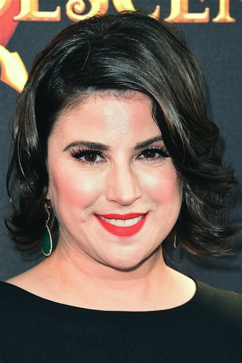 Melanie Paxson - About - Entertainment.ie