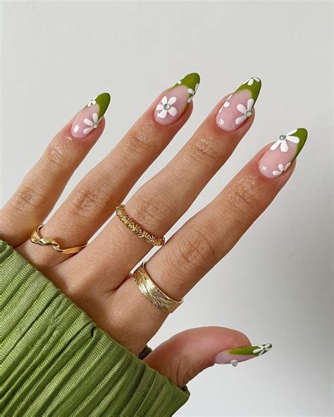 cute spring nails  fashionable
