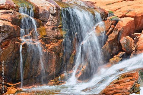 Views of Waterfalls at Gunlock State Park Reservoir Falls, In Gunlock ...