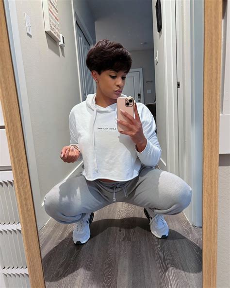 Jazmond Monique (@jazmond.m) • Instagram photos and videos