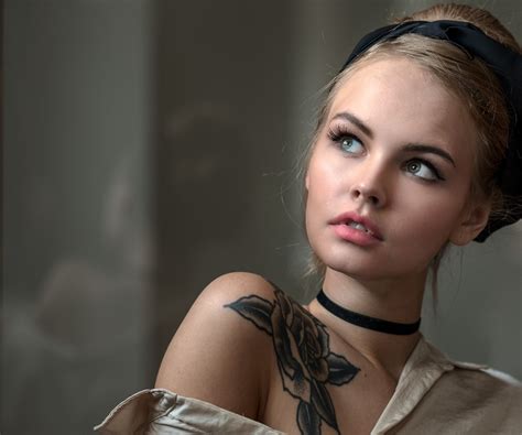 Russian Tattoo Girl - 2048x1707 Wallpaper - teahub.io