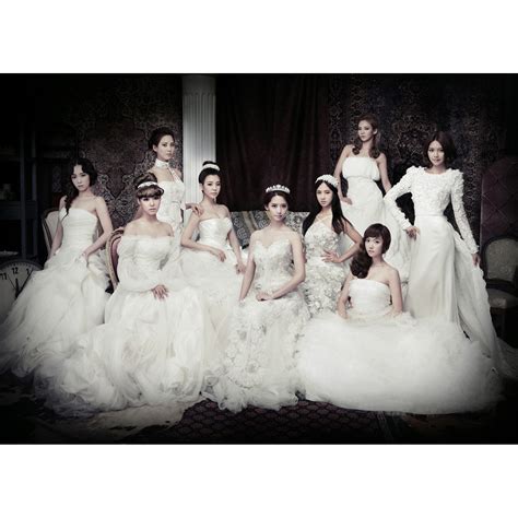 Girls' Generation starts countdown to their comeback with 'Dancing ...