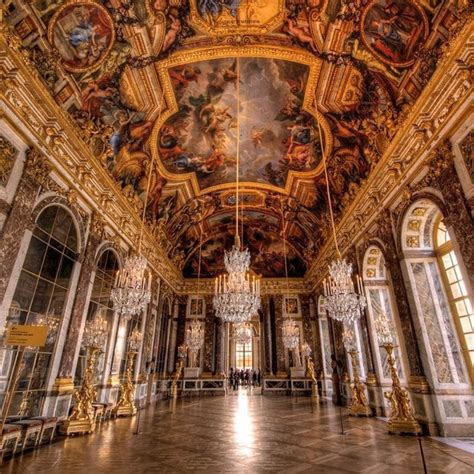 hall  mirrors  versailles palace