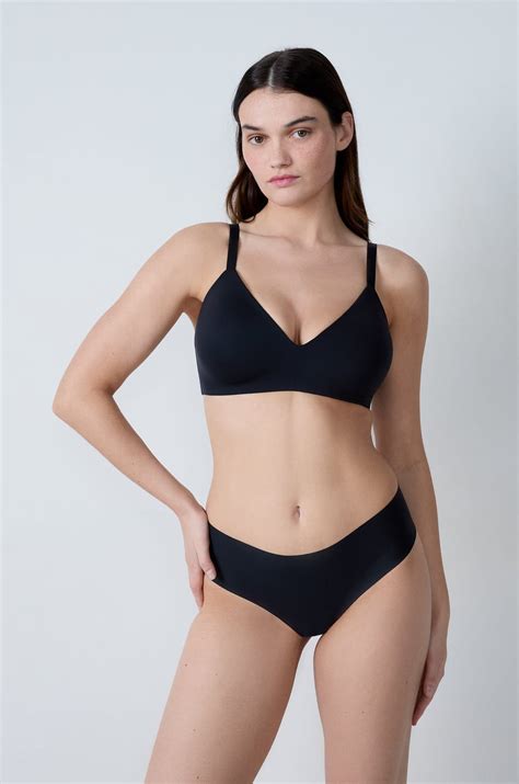Бюстгальтер из микрофибры с мягкой чашкой без косточек PURE FIT® NOIR ...