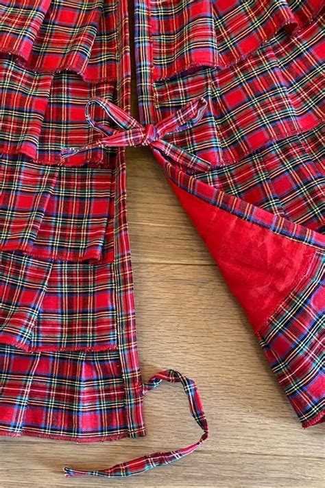 Ruffled Christmas Tree Skirt Decor | Scottish Kilt