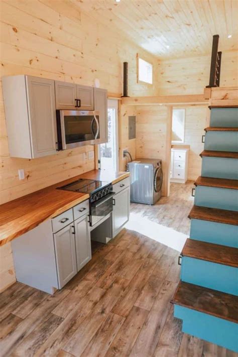 Spacious Tiny House On Wheels Has Luxurious Upgrades, Appliances - Tiny ...