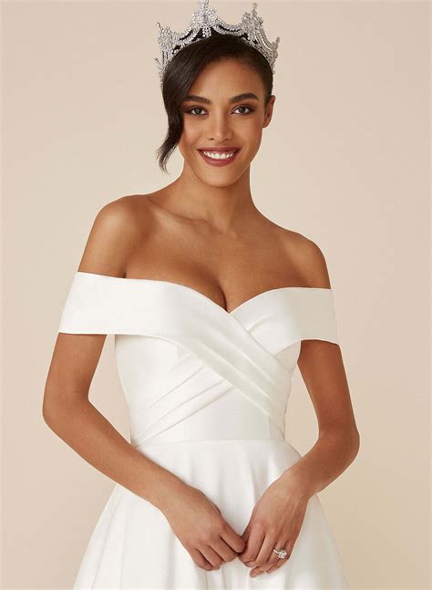 Off-the-Shoulder Ball-Gown Wedding Dresses With Satin - Missacc
