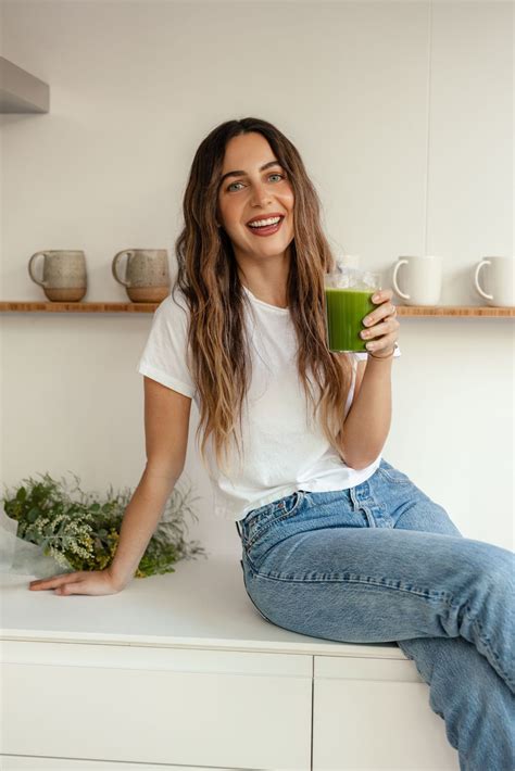 I can’t imagine how this break her heart during her wedding😢 Sometimes