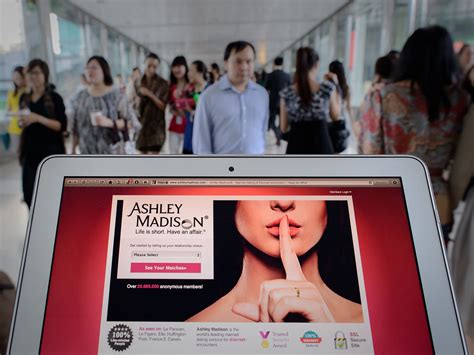 Ashley Madison hack: Just three in every 10,000 female accounts on